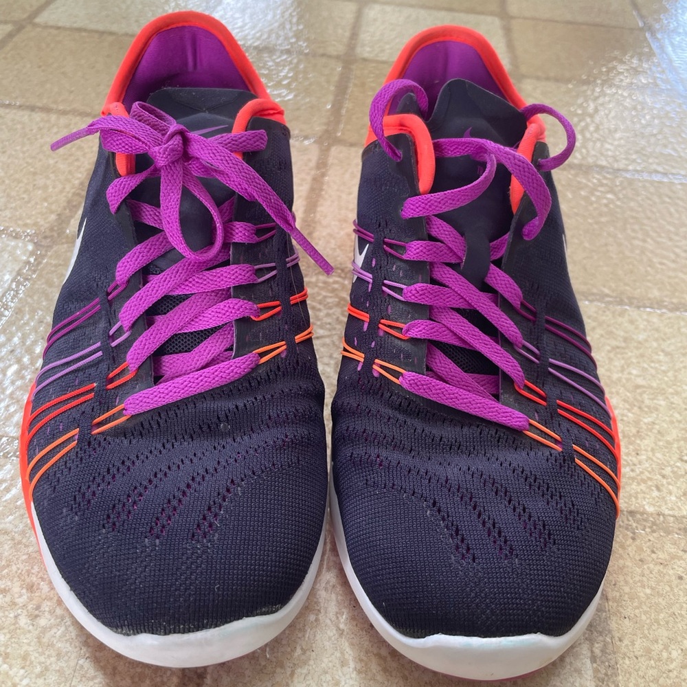EUC Nike Free TR6 Running Training Shoes Purple and Orange